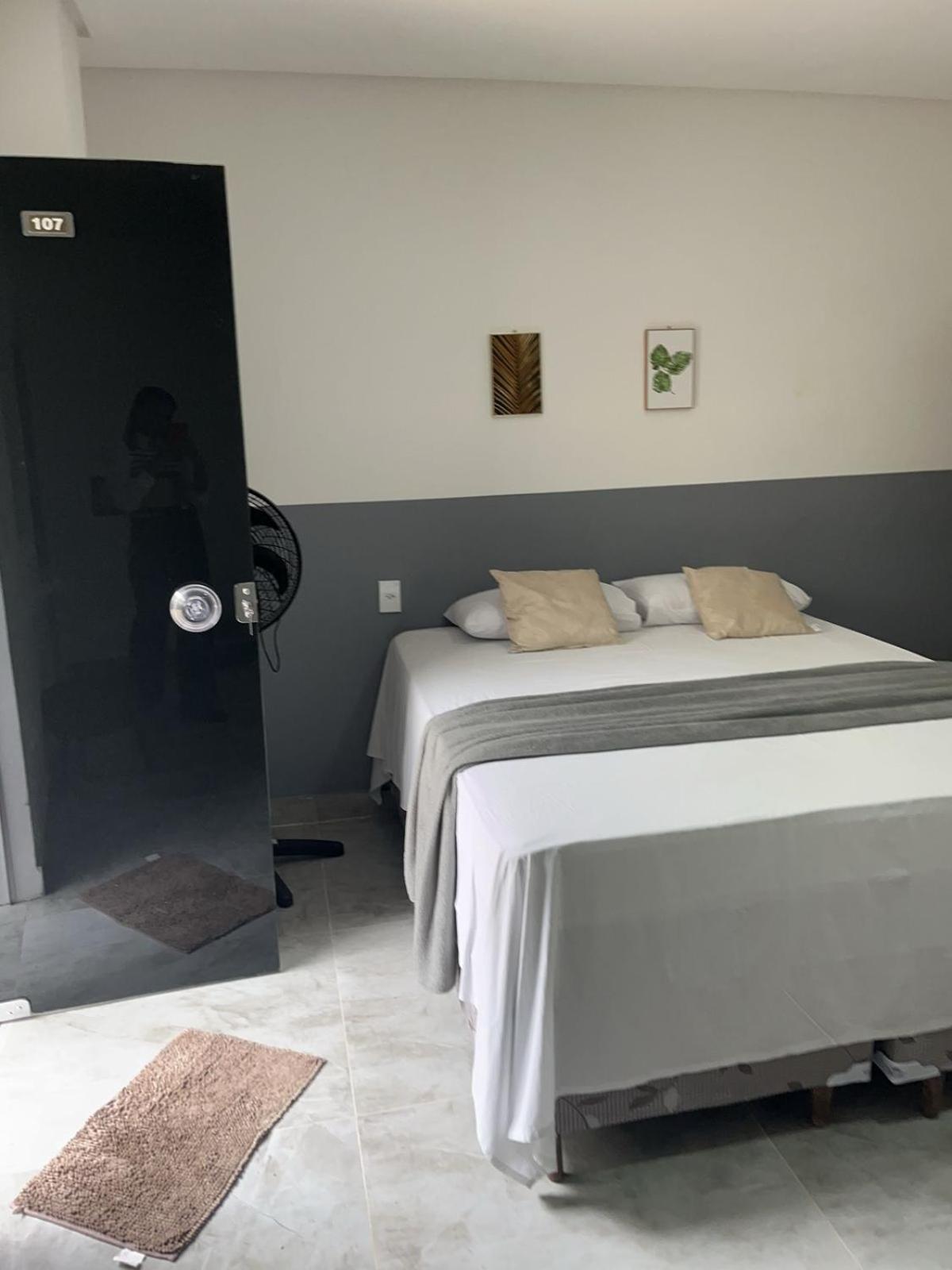 Hotel E Restaurante Lima Луис-Эдуарду-Магальяйнс Экстерьер фото